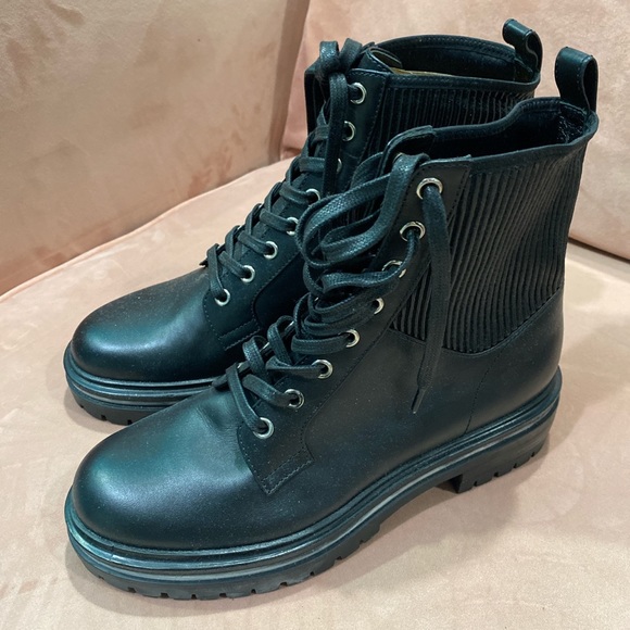 Gianvito Rossi martis 40 leather ankle boots - Picture 2 of 5